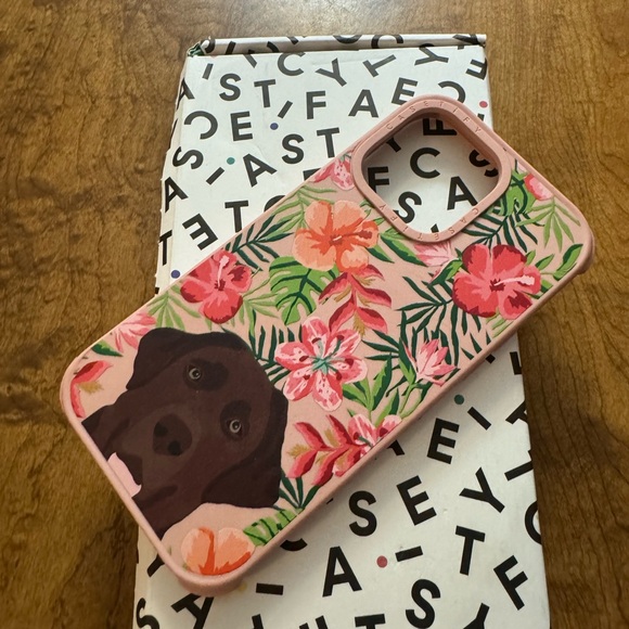 iPhone 14 Pro Max casetify case - Picture 3 of 6